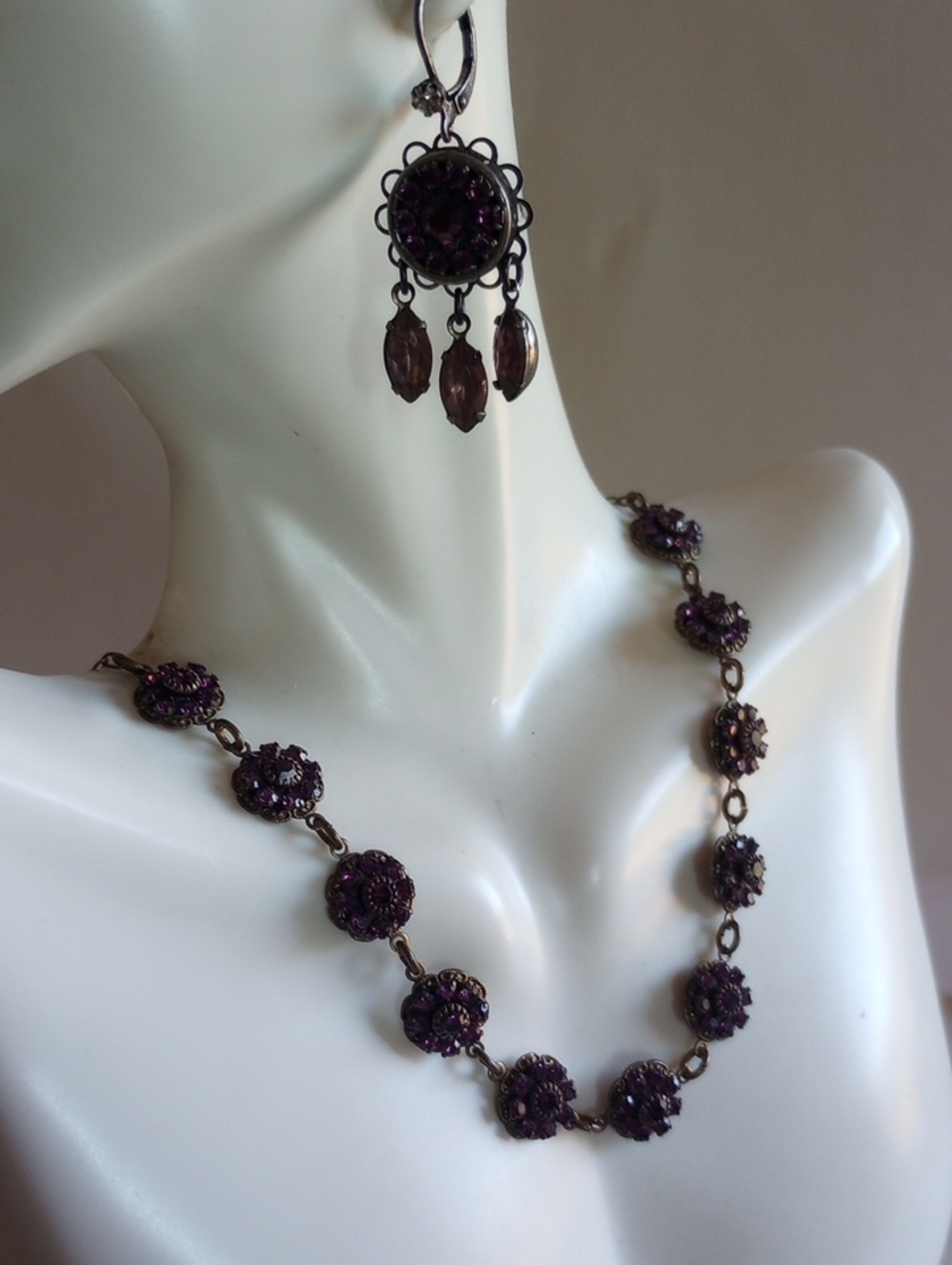 VINTAGE AMETHYST GLASS NECKLACE LIZPAIACIOS EARRINGS N. GAMACHE